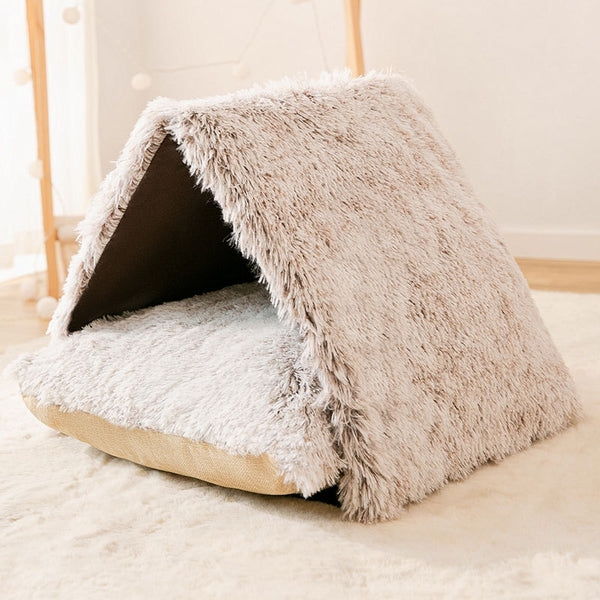 Cuddly plush tent