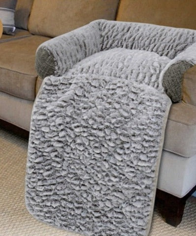 Dog sofa with extra blanket
