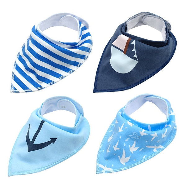 Quatre foulards au style nautique